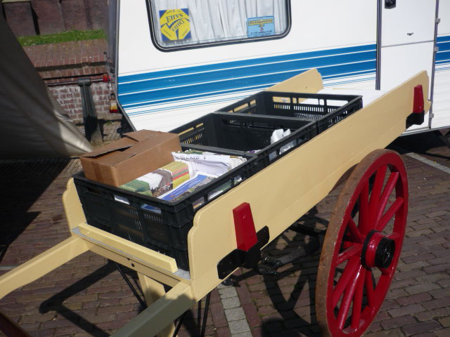 Gezocht: een stuk of 5 veilingkistjes.......